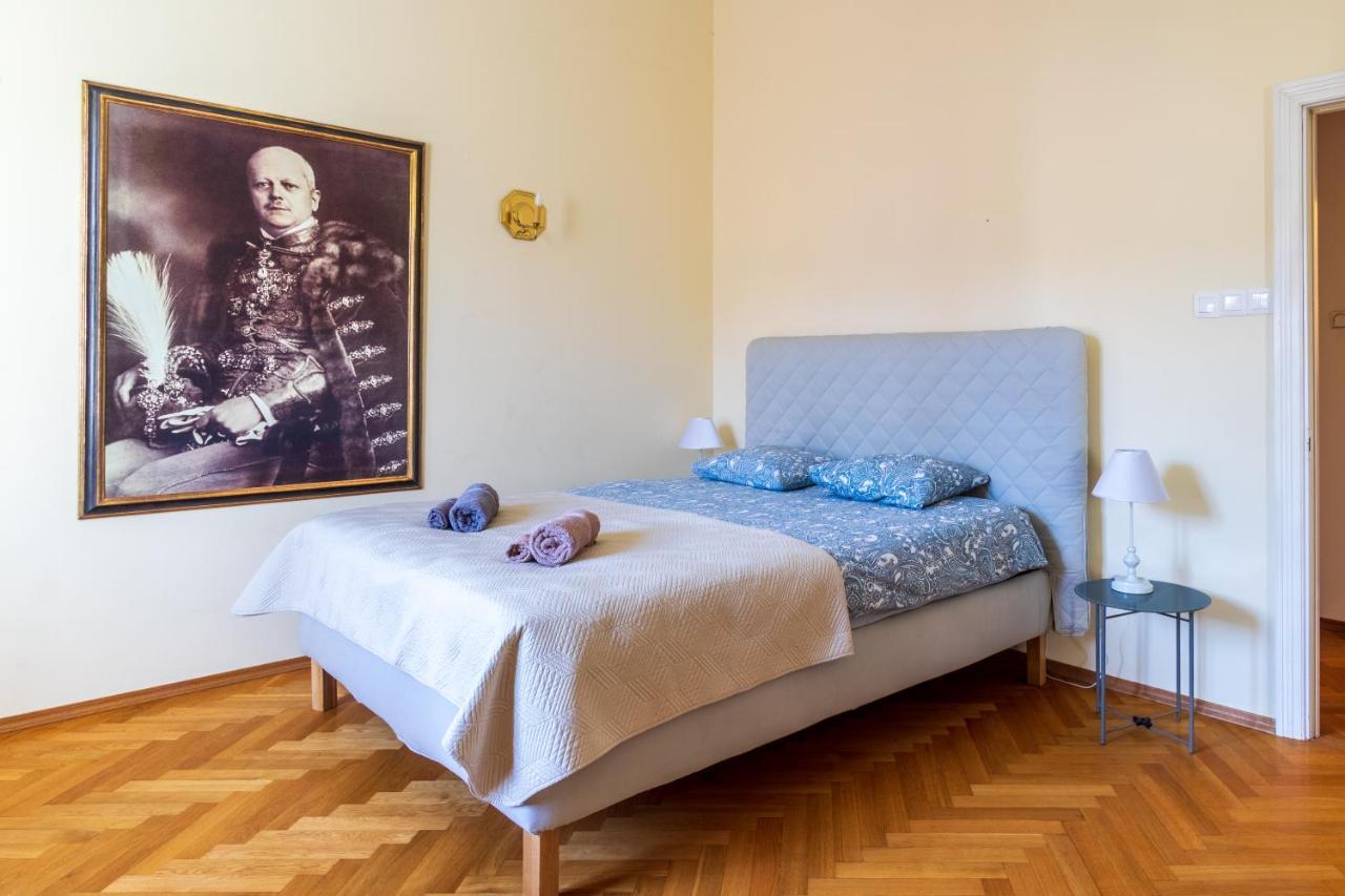 Apartament Luster I Obrazow Варшава Экстерьер фото